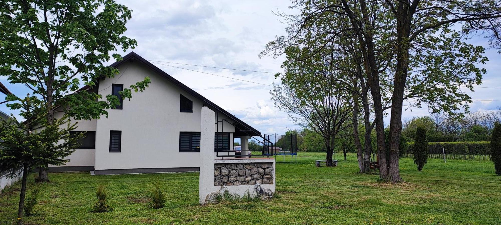 La Coti Villa Tarlungeni Exterior photo